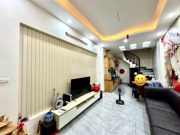 📍 BÁN ĐẤT THƯỢNG THANH – LONG BIÊN – 40.6M² – Ô TÔ ĐỖ CỬA – GIÁ CHỈ 5.2 TỶ
