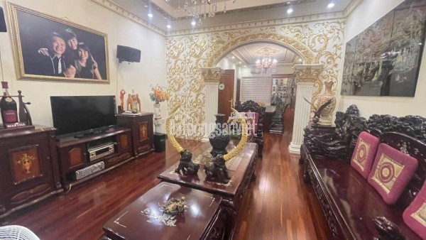 CẦN BÁN GẤP DINH THỰ 2 MT Khu VIP Quận 11 giá 139 tỷ