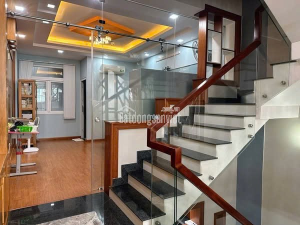 Nhà Tân Phú, hẻm 6m Thoại Ngọc Hầu, gần UBND Quận