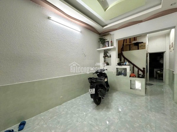 Chỉ 4.2 TỶ TL! 42M², 2Tầng /3pn, HẺM XE HƠI, Lê Văn Thọ Gò Vấp!