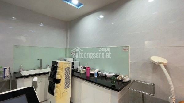 NHÀ ĐẸP - VỪA Ở VỪA KINH DOANH - CÁCH MẶT TIỀN 30M - 41M - 2 TẦNG - CHỈ NHỈNH 4 TỶ - THÍCH QUẢNG