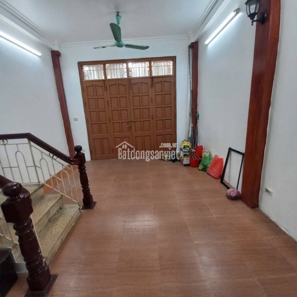BÁN NHÀ QUẬN THANH XUÂN - LÔ GÓC - NGÕ RỘNG 30M x 4 TẦNG GIÁ CHÀO 6 TỶ