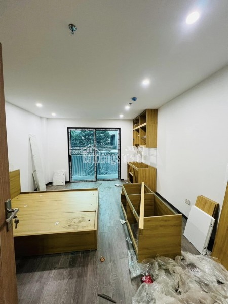 Bán tòa nhà (11P,KK) 90tr/thg Võng Thị 66m2 7T thang máy MT 4.1m 19 tỷ Tây Hồ