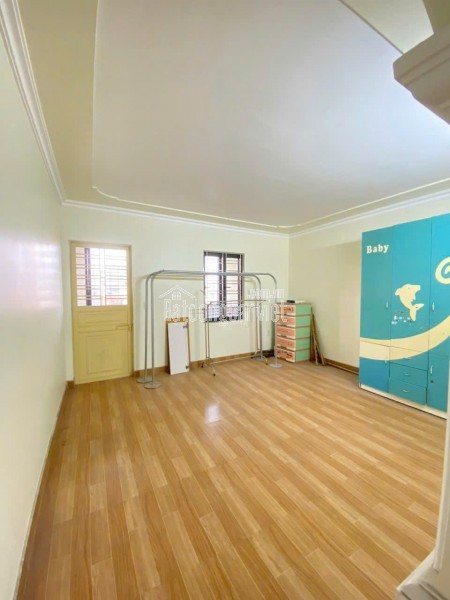 Cho thuê nhà nguyên căn 4 tầng x 80m2, khu đô thị ICC Quán Mau giá cực rẻ