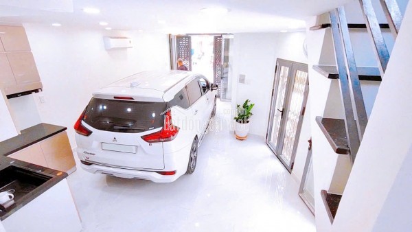 Bán nhà Duy Tân, Quận PHÚ NHUẬN, 3 mặt tiền, Đường xe hơi, 5.8 tỷ