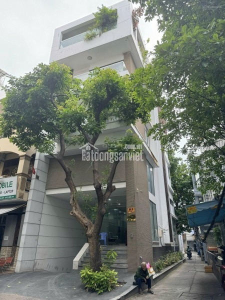 Bán Nhà HXH 4.5m Mặt Tiền Âu Dương Lân, P.3, Q.8 - 4.89x22.51m - 10.5 Tỷ