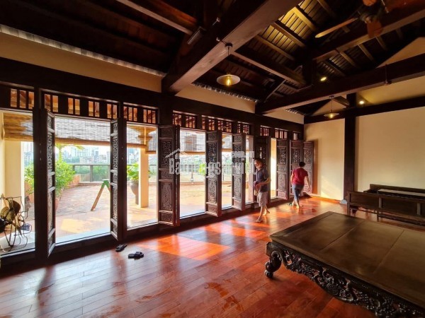 MẶT PHỐ NGUYỄN HY QUANG ! Mặt phố – Nhà hai mặt – Mặt tiền lớn – Kinh doanh tốt – Vỉa hè rộng.