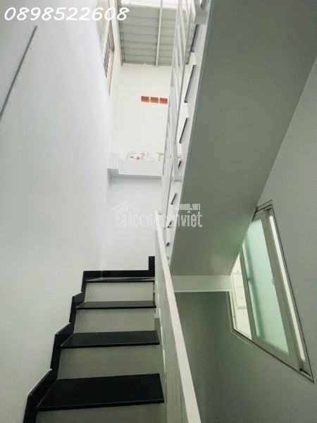 CỰC HIỂM - DT 59M2 - OTO VÀO NHÀ - CMT8 GIÁP QUẬN 10 CHỈ NHĨNH 8 TỎI