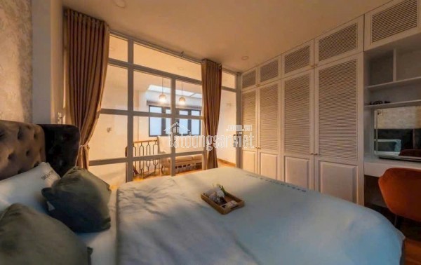Nhà Hẻm Xe Hơi Nguyễn Thịnh Minh Khai, Quận 1, 4 tầng decor giá 8,2 tỷ