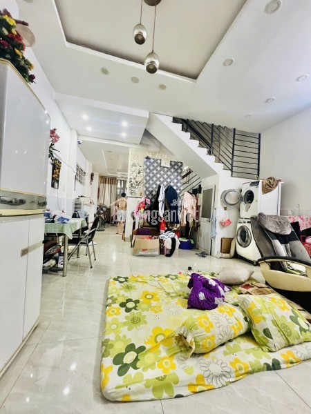 HẺM ÔTÔ 5M – 68M², NHÀ 2TẦNG BTCT/3pn GIÁ 6.6TỶ TL!