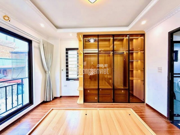 Nhà đẹp phố Đông Thiên - 40m2 mới xây, lô góc gần hồ, nhỉnh 6.5 tỷ
