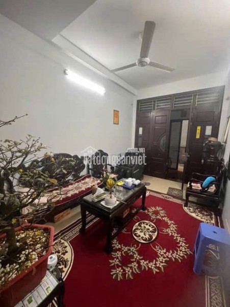 NHÀ ĐẸP DÂN XÂY PHỐ LĨNH NAM CÁCH PHỐ 10M DT 50m 4 TẦNG VÀO Ở NGAY