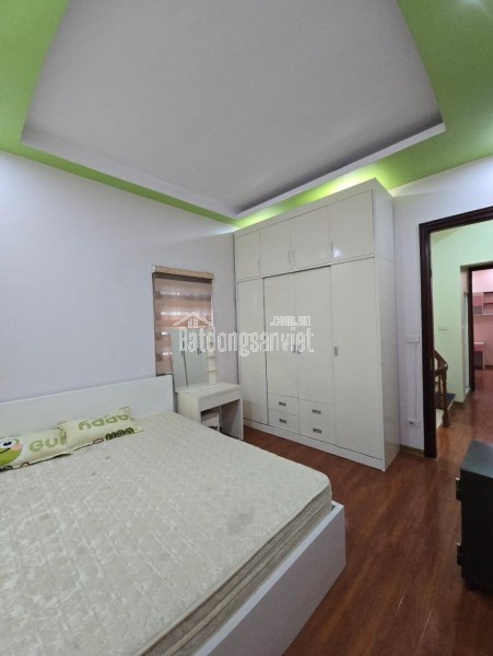 NHÀ ĐẸP GIÁ TỐT KIM GIANG 57M2 - Ô TÔ - NGÕ THÔNG - CHỈ NHỈNH 8 TỶ