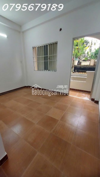 BÁN NHÀ DƯỚI 5 TỶ QUẬN 7, PHƯỜNG TÂN QUY. DT: 4 X 10M, 3 LẦU, ST
