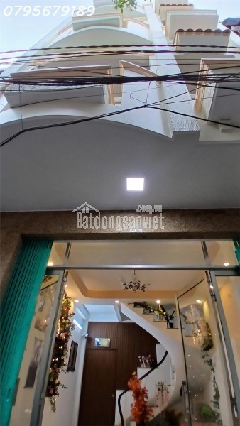 BÁN NHÀ DƯỚI 5 TỶ QUẬN 7, PHƯỜNG TÂN QUY. DT: 4 X 10M, 3 LẦU, ST