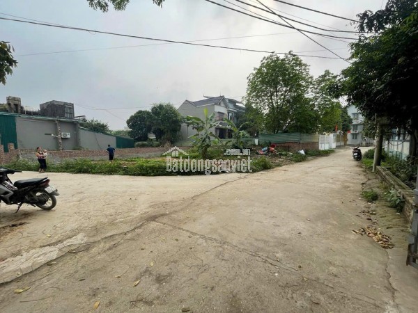 CC cần bán lô đất 60m tại ninh sơn TT chúc sơn chương mỹ