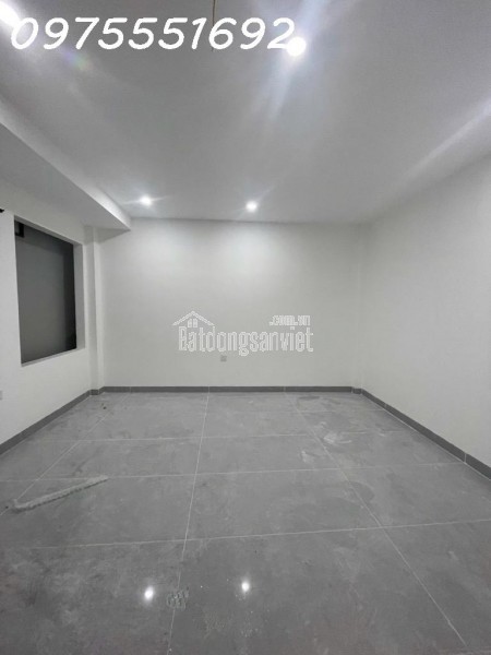 dÒNG TIỀN ỔN ĐỊNH - ĐẤT LÊN TỪNG NGÀY - VỊ TRÍ ĐẸP - MẶT TIỀN LỚN - NHU CẦU NHÀ Ở CAO - ĐẮC ĐỊA.