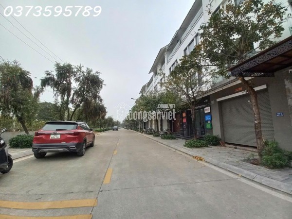 Gia đình bán trục chính Nam La Khê, 60m2, 4 tầng, full nội thất, ở ngay, chỉ 17 tỷ