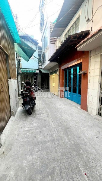 Bán nhà Trần Xuân Soạn Quận 7 - 4 tầng - tặng full nội thất - chỉ 3.27 tỷ TL