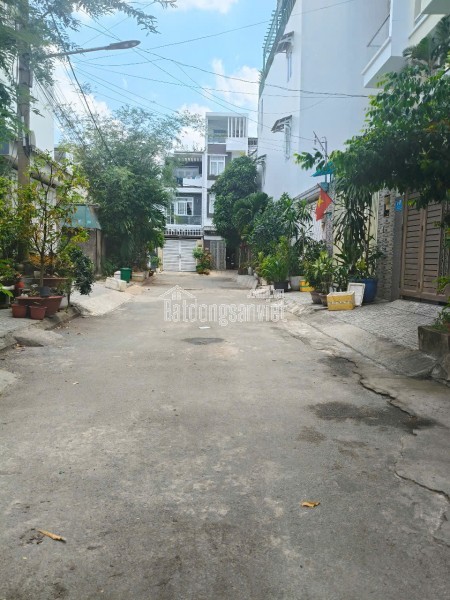 Hiệp Bình Chánh – Lô Góc 2 Mặt Tiền – 4 Tầng – Gần Phạm Văn Đồng – 6.3 Tỷ