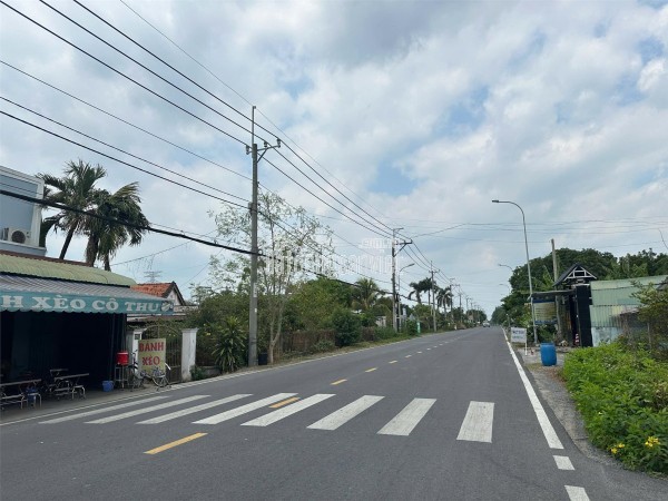 HÀNG THƠM CHỦ NGỘP GIẢM hơn 5 tỷ, BIỆT THỰ 412M2 MẶT TIỀN TRUNG TÂM TRỊ TRẤN CỦ CHI GIÁ