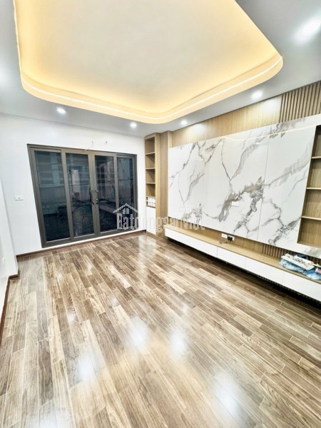 CỰC HIẾM! MẶT PHỐ PHẠM VĂN ĐỒNG, KINH DOANH ĐẲNG CẤP. MẶT TIỀN RỘNG, GIÁ TỐT