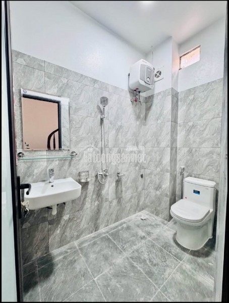 Bán nhà phố Khương Trung 40m², 5 tầng, phường Khương Trung, gần Ngã Tư Sở