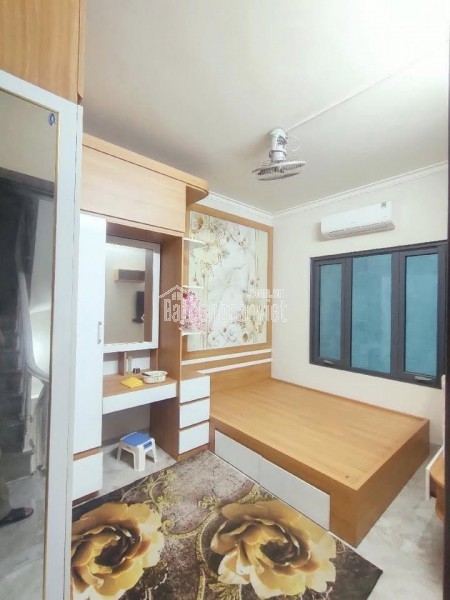 Bán nhà phố Khương Trung 40m², 5 tầng, phường Khương Trung, gần Ngã Tư Sở