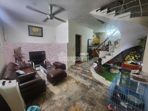 Bán nhà ngõ Hoang Văn Thái – Khu phân lô Quân Đội – Ô tô đỗ cưả - 51m – Giá 6.5 Tỷ