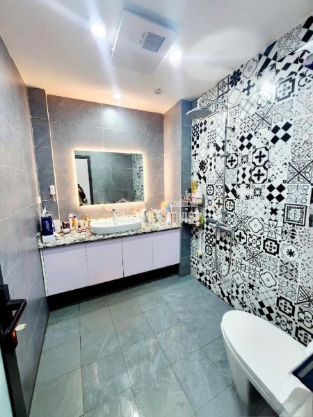 Căn hộ CC ngõ 622 MINH KHAI - 65m - 2 ngủ - thoáng sáng - Hàng xóm Times City - 4,4 tỷ
