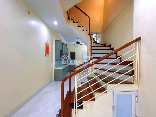 Bán Nhà THÁI HÀ - Phân Lô - Ngo To 2 Thoáng - Khu Vực Hiếm Nhà Bán - Phố Vip Quận Đống Đa - DT 46m