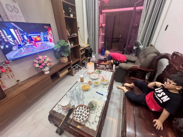BÁN KHÁCH SẠN THE UNIQUE HOME & CAFE TẠI TP. ĐÀ LẠT - TỈNH LÂM ĐỒNG