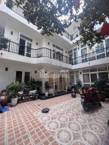 Bán nhà hot VIP nhất Đống Đa . DT 120 m2 , 6T , MT 5 m . Giá 47 tỷ .