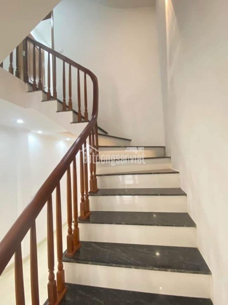 Nhà Tô Vĩnh Diện – Khương Mai – Gần Ngã Tư Sở, 4 tầng chắc chắn, giá 7.2 tỷ