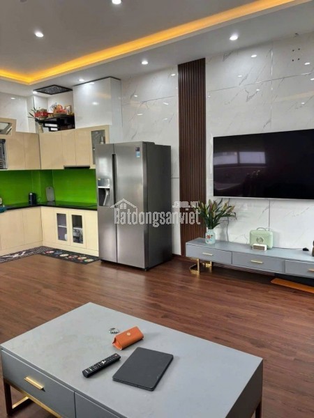 Bán Nhà Đẹp Mới, đường 7.5m, biển Nguyễn Tất Thành, 3PN,0905848545