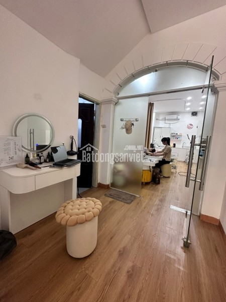 SIÊU PHẨM KINH DOANH ĐƯỜNG BƯỞI - VỈA HÈ 10M - ÔTÔ TRÁNH - GIÁ 21 TỶ