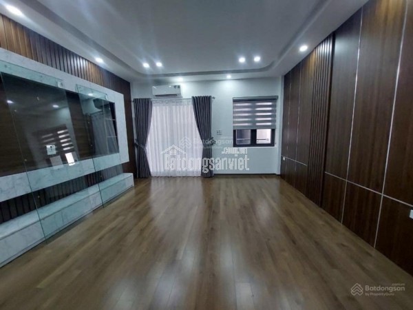 Bán gấp nhà Lò Đúc, Hai Bà Trưng 40m2, 5T, thang máy, giá 8.25 tỷ