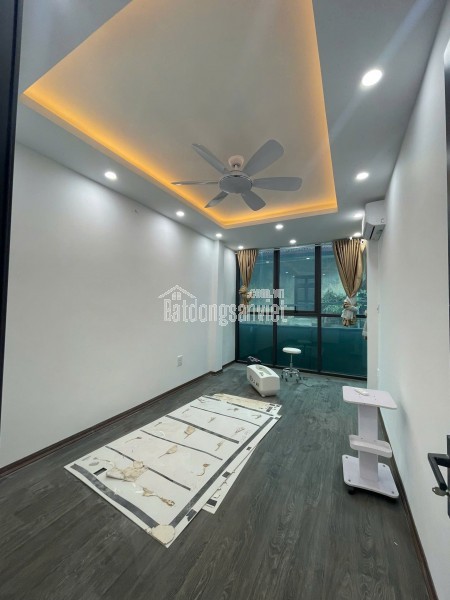 Bán nhà phố Trương Định, ngõ ô tô, phân lô vị trí đẹp, 36m2, giá 10 tỷ