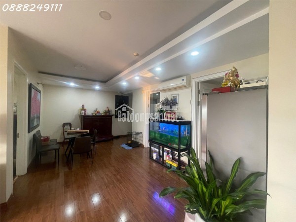Bán căn hộ tòa E4 Ciputra Hà Nội
Nội thất đẳng cấp - toàn gỗ tự nhiên
Quan chức cấp cao ở