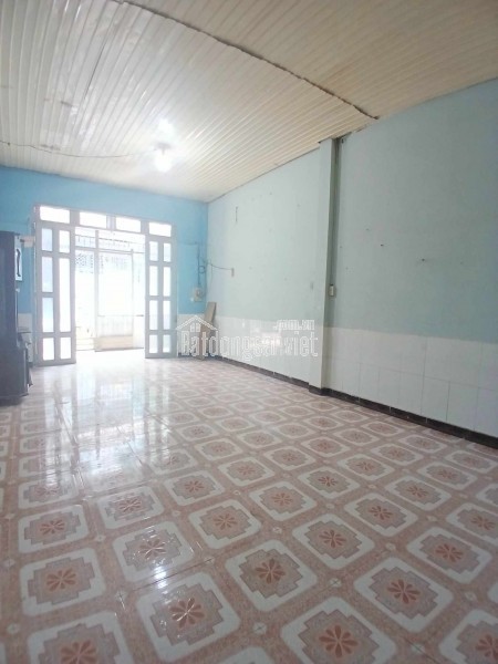 BÁN NHÀ TRUNG CHÁNH, HÓC MÔN - 62M2, THỔ CƯ, HXH - GIÁ RẺ!
