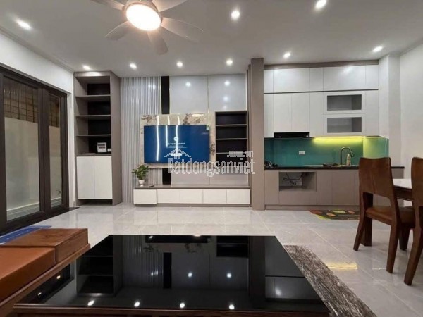 Nhà 4T khu Thanh Nhàn 40m,Mt 5m - ngõ rộng thoáng-gần ô tô- ở ngay