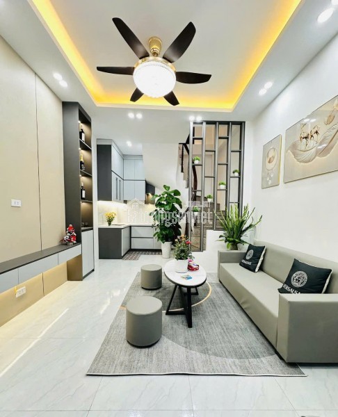 NGÃ TƯ LÁNG HẠ - NGUYỄN CHÍ THANH- LÀM VĂN PHÒNG VÀ KINH DOANH - Ô TÔ TRÁNH . 50M - 10m MT - 5T