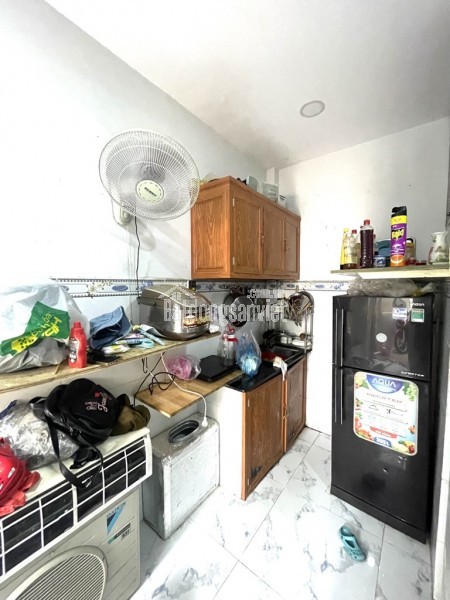 Bán nhà Âu Cơ, Phú Trung, Tân Phú, gần Đầm Sen, nhà 3 tầng đẹp, chỉ hơn 1 tỷ