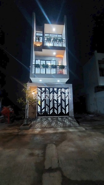 Chỉ 4.7 tỷ TL – Nhà 1 trệt 2 lầu đẹp như mới – Hẻm 8m Trường Lưu, Q9 (gần chợ Long Trường)