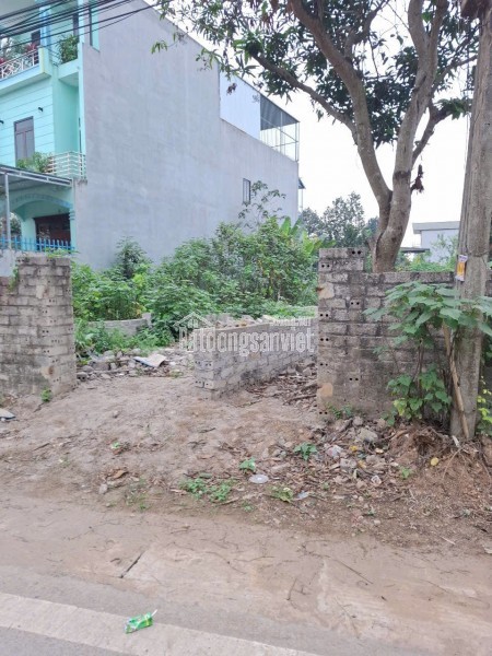 Bán đất mặt đường to 102 m2 gần KCN Cao Hòa Lạc – ĐH Quốc Gia, giá chỉ 2.2 tỷ