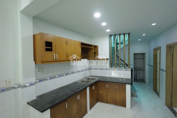 🌟 NHÀ ĐẸP GIÁ TỐT - HẺM ÔTÔ NGUYỄN ẢNH THỦ - 73M², 2 TẦNG, 4PN - CHỈ NHỈNH 3 TỶ