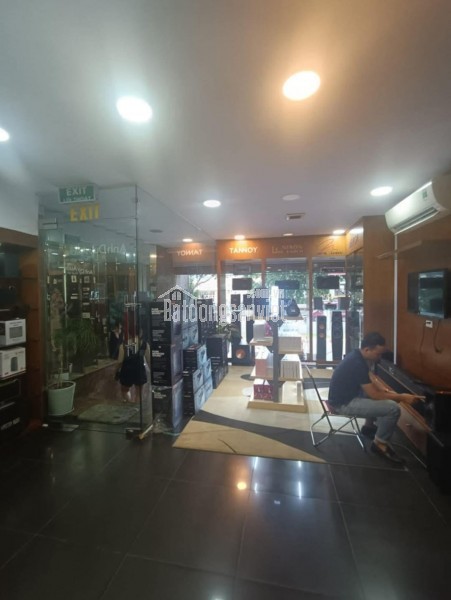 Quá hiếm! Bán nhà Hà Đông Văn Phú, 61m2 8 tầng kinh doanh max đỉnh chỉ 29.7tỷ