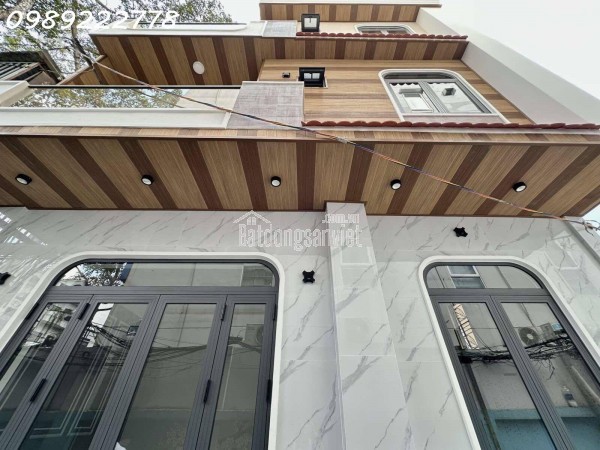 LÊ VĂN SỸ - ĐẸP NGANG 5m x 15m - XÂY 5 TẦNG - Ô TÔ ĐỂ BÊN TRONG- CHỦ XÂY TÂM HUYẾT - SẴN 5PN