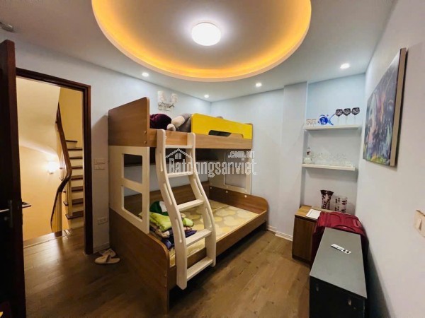 LÔ GÓC CỰC ĐẸP Ở VĂN CHƯƠNG, ĐỐNG ĐA. SIÊU TRUNG TÂM!