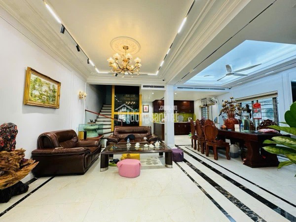 BIỆT THỰ SÂN VƯỜN TÂY HỒ SIÊU ĐẸP-LÔ GÓC-THANG MÁY-Ô TÔ ĐỖ TRONG HẦM 0965549363